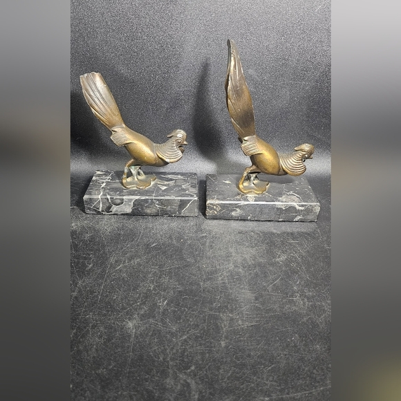 Elegant Gold and Gray Bird Wall Decor‎ - Picture 7 of 13